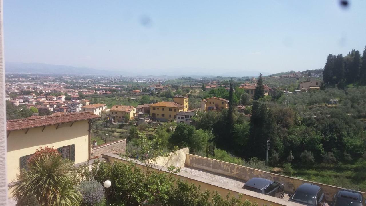 شقة لاسترا أَ سينيا  في Historical Palace In The Heart Of Tuscany المظهر الخارجي الصورة